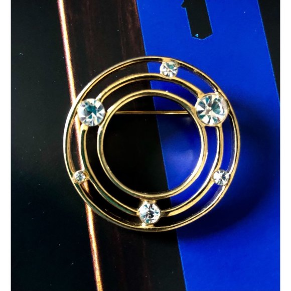 Vintage Monet Signed Mid Century Modern Rhinestone Circle Brooch - Picture 3 of 4